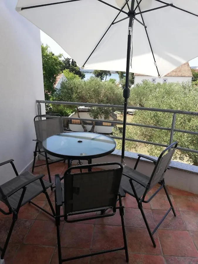 Apartment Apartmani I Kamp Turanj-Samuga Croatia